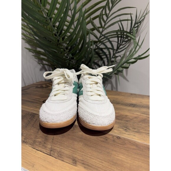 New Balance RC42 NB Sea Salt Classic Pine Gum Unisex Size 7 Casual Shoes URC42HG - Picture 2 of 7